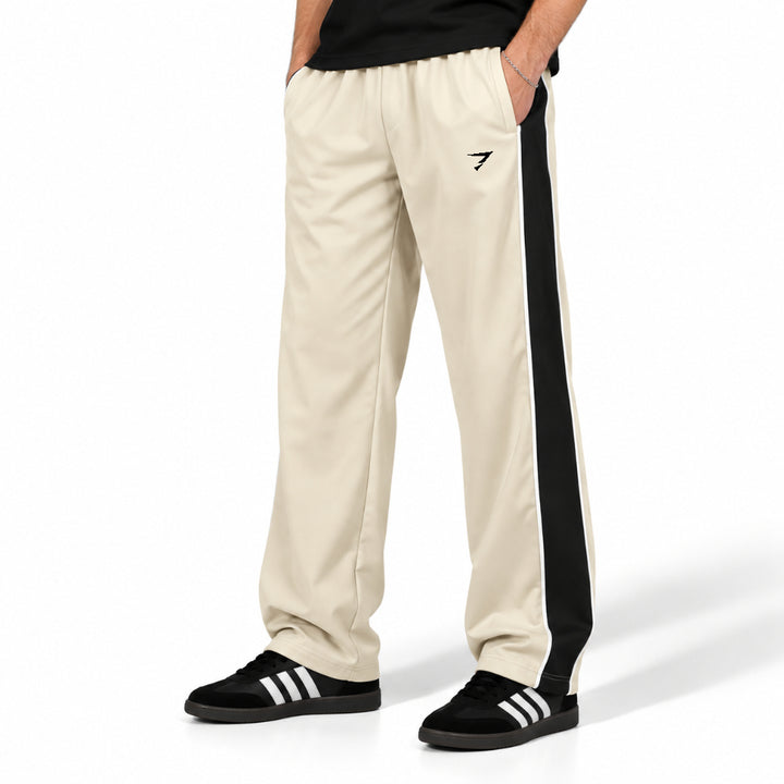 IVORY BLACK SIDE PANEL LOOSE FIT BOTTOM