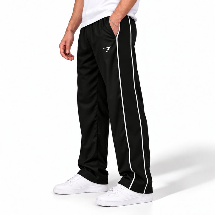 BLACK WITH BLACK SIDE PANEL LOOSE FIT BOTTOM