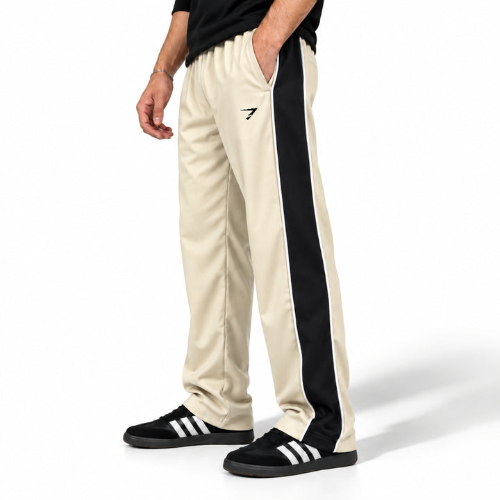 IVORY BLACK SIDE PANEL LOOSE FIT BOTTOM