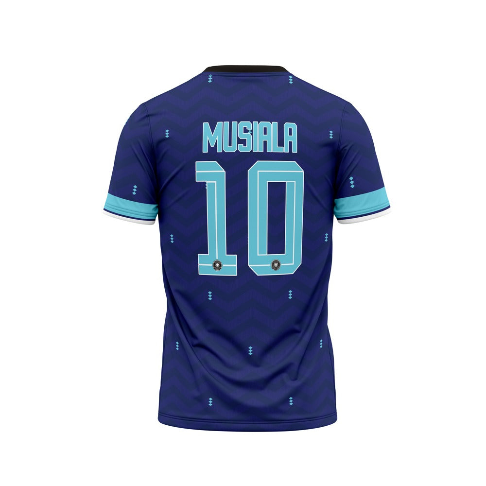 FOOTBALL TEE FIFA/26 - JAMAL MUSIALA GERMANY AWAY JERSEY NEWURG